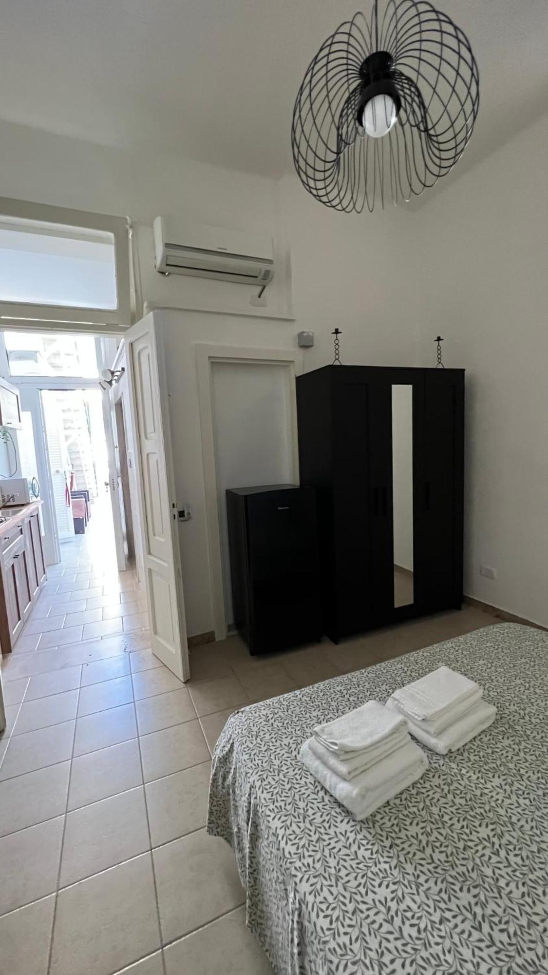Casa Myda Apartment Bari Bagian luar foto