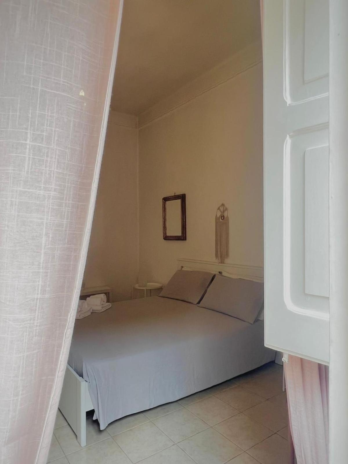 Casa Myda Apartment Bari Bagian luar foto